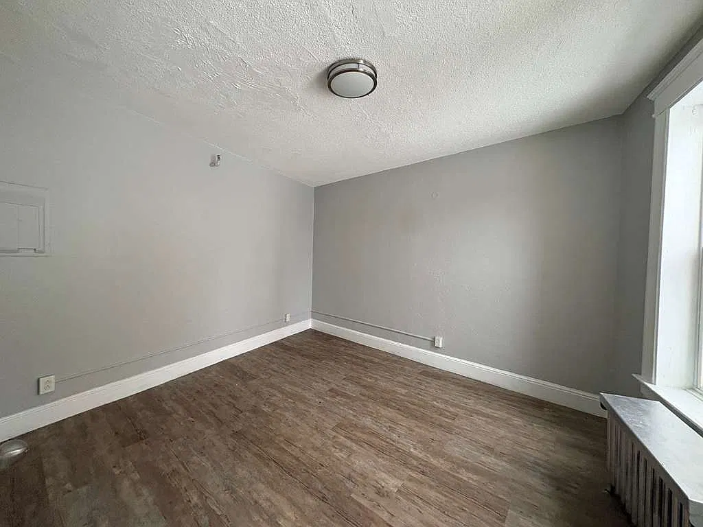 Tower View Apartments — Photo 4