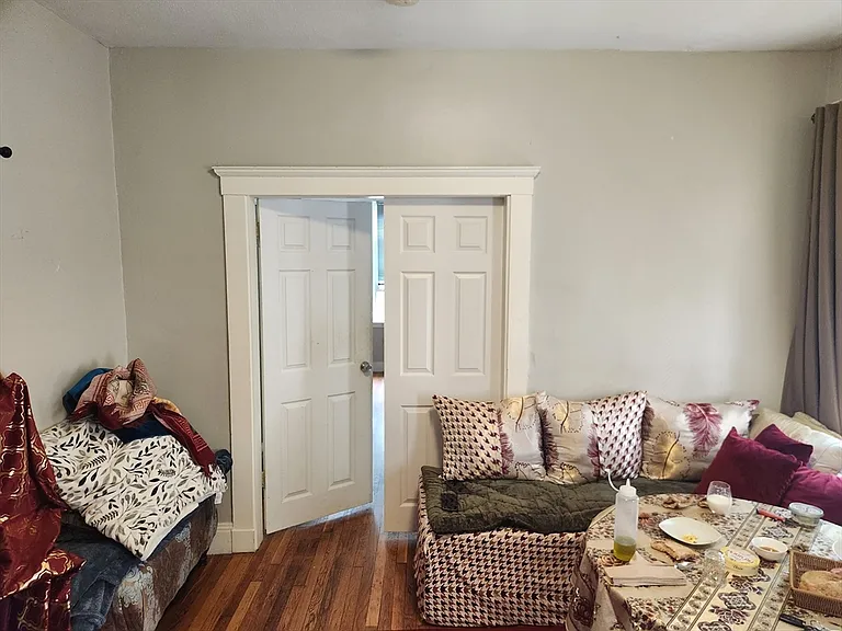 43 Sumner St #1 — Photo 6