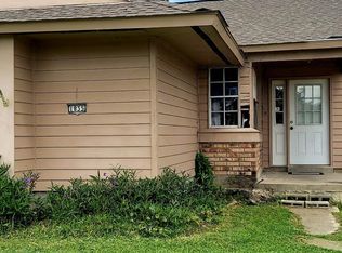 1835 Timberlane Estate Dr, Harvey, LA 70058