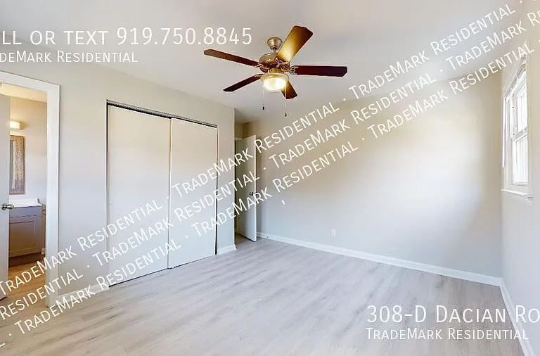 308D Dacian Rd — Photo 33