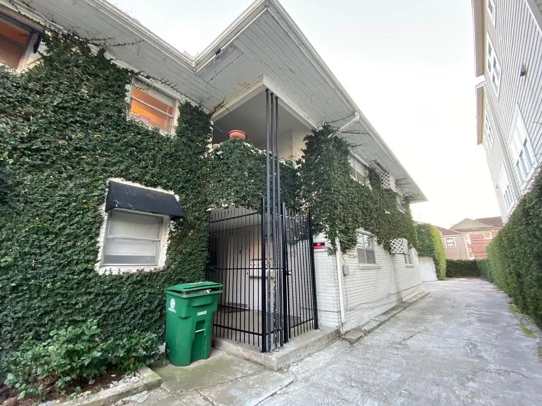 1 bed, 1.0 bath, 700 sqft, $850 — Photo 2