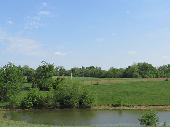 2nd image of 1060 Keene Elkhorn Road