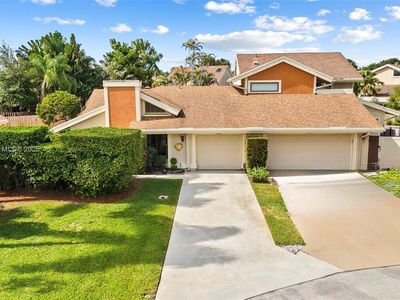 7665 Sierra Dr W, Boca Raton, FL, 33433