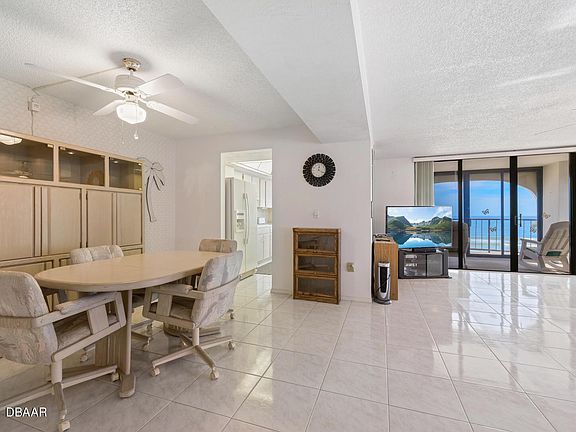 2nd image of 3003 S Atlantic Ave APT 3C6