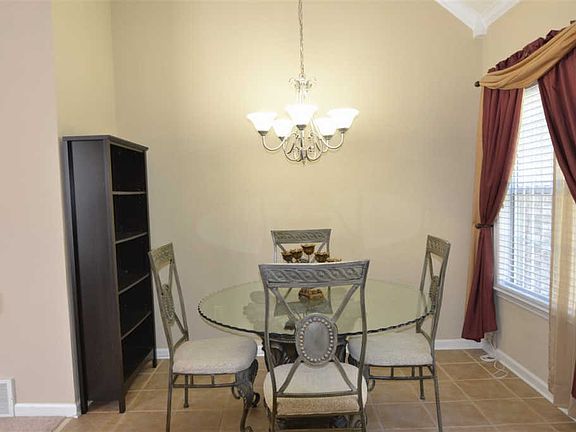 5th image of 6748 Stone Garden Dr