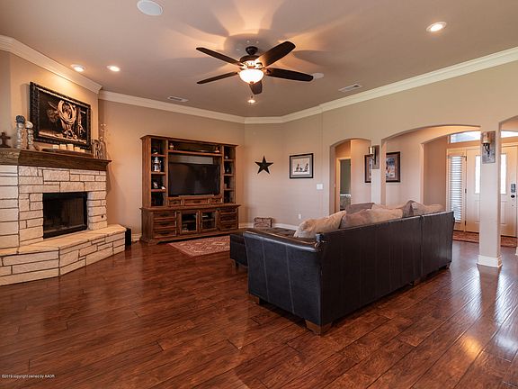 5th image of 19060 Blue Creek Dr