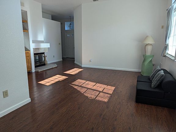 5th image of 3420 Black Eagle Dr