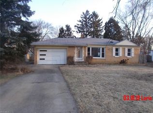 37570 Lorie Blvd, Avon, OH 44011