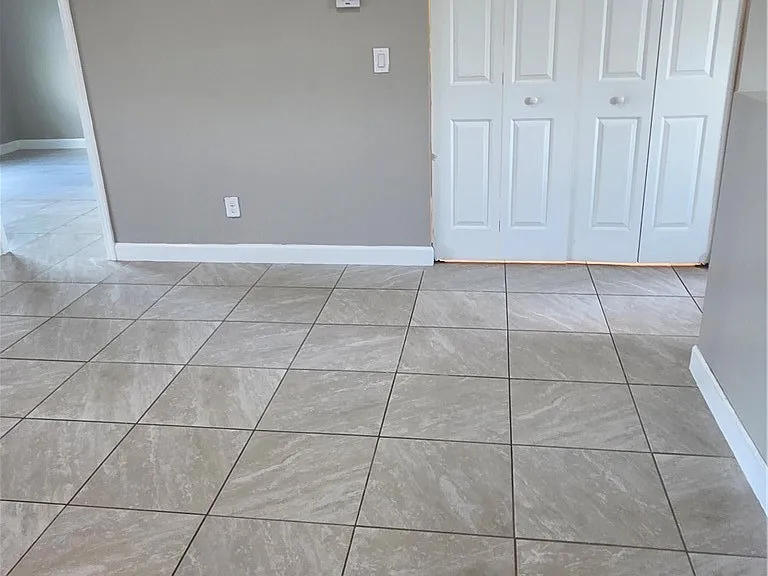 1117 Gordon Ave S — Photo 3