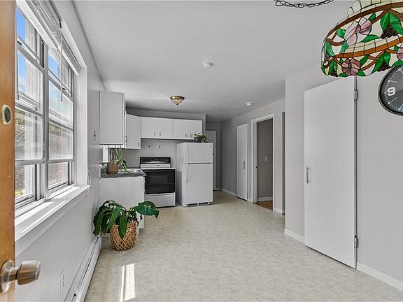 2nd image of 70 Carroll Ave Unit 1210