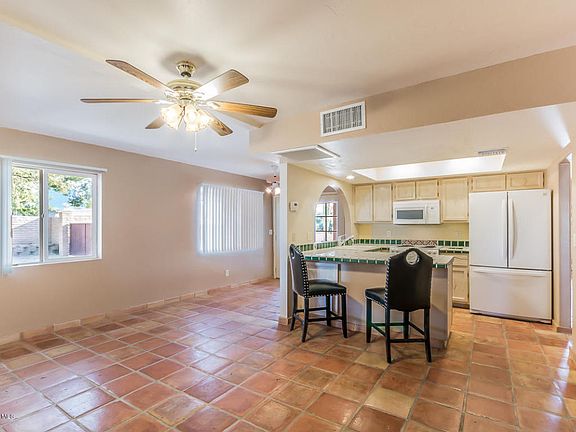 2nd image of 7342 N Casablanca Dr