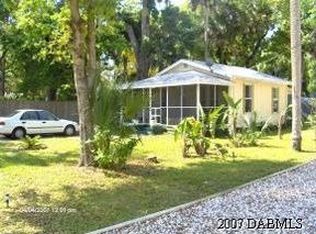 1430 Riverside Dr, Holly Hill, FL 32117