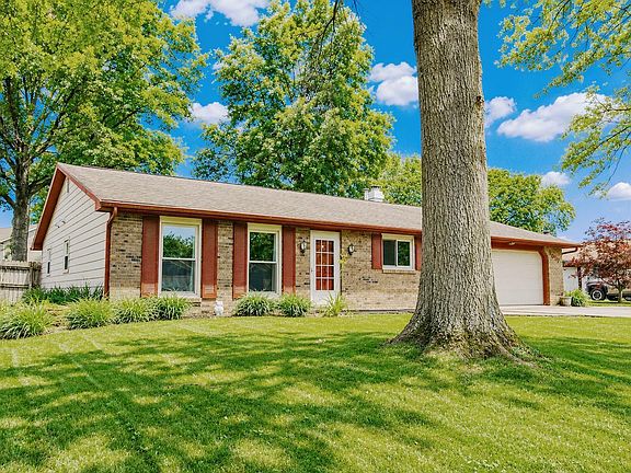 3rd image of 9022 Greenmeadow Dr