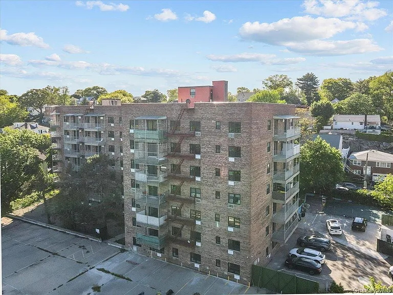 671 Bronx River Rd #6C — Photo 21