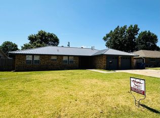 2108 W Amhurst Ave, Duncan, OK 73533