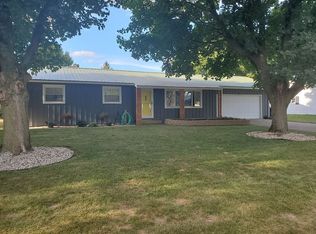 612 Buckingham Dr, Sturgis, MI 49091