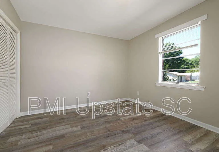 700 Brook St #3 — Photo 6