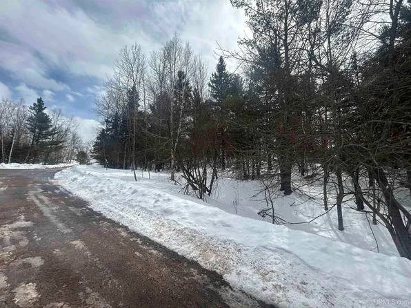 Ironwood & Princeton Dr, Gwinn, MI 49841