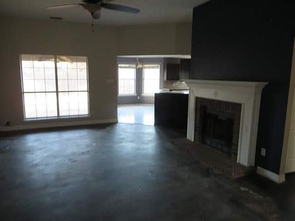 3rd image of 5334 Western Plains Ave