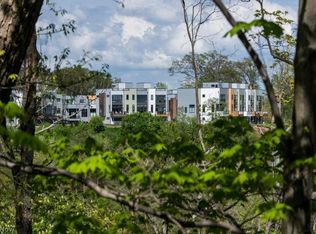 18871 Lorain Rd #13, Fairview Park, OH 44126