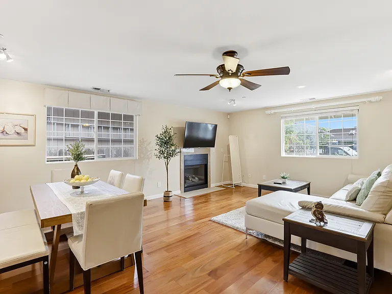 609 Stanford Ave — Photo 16
