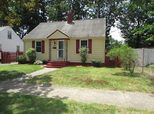 214 Russell St, Springfield, MA 01104