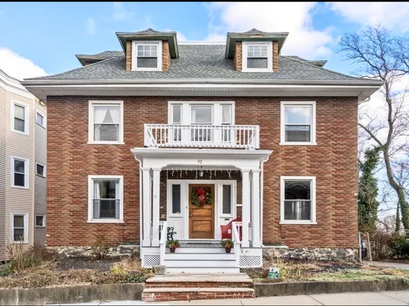 92 Claybourne St, Dorchester, MA 02124