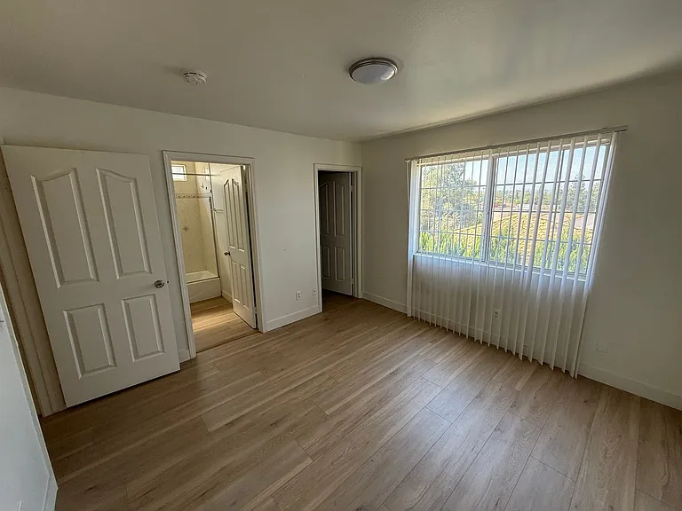 7535 Hellman Ave — Photo 7