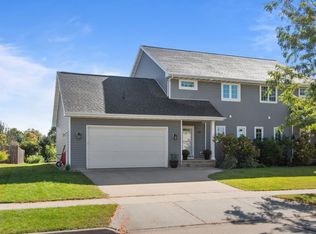 4804 N Apple Rd, Appleton, WI 54913