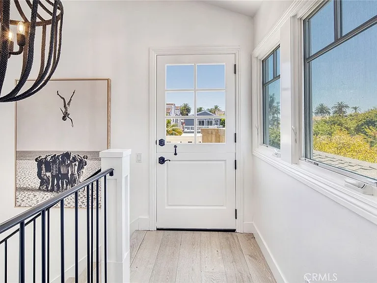 705 Larkspur Ave — Photo 40