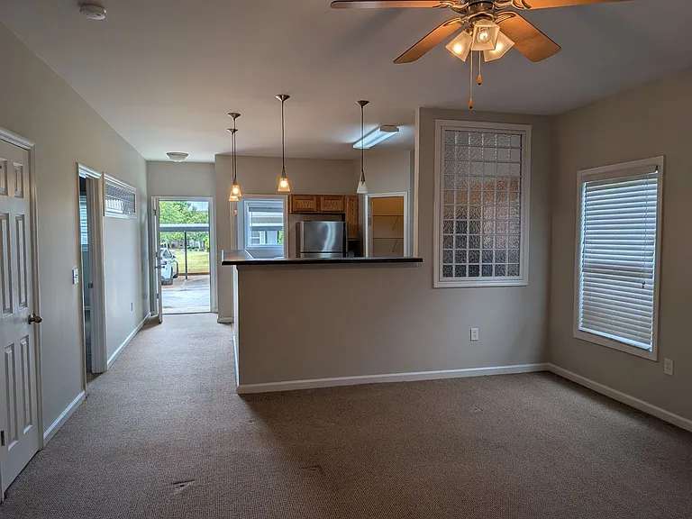 807 Harvard Dr — Photo 10