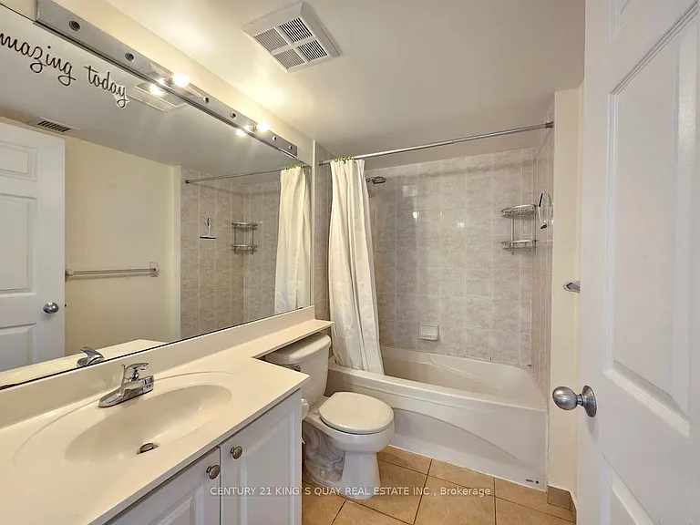155 Beecroft Rd #706 — Photo 11