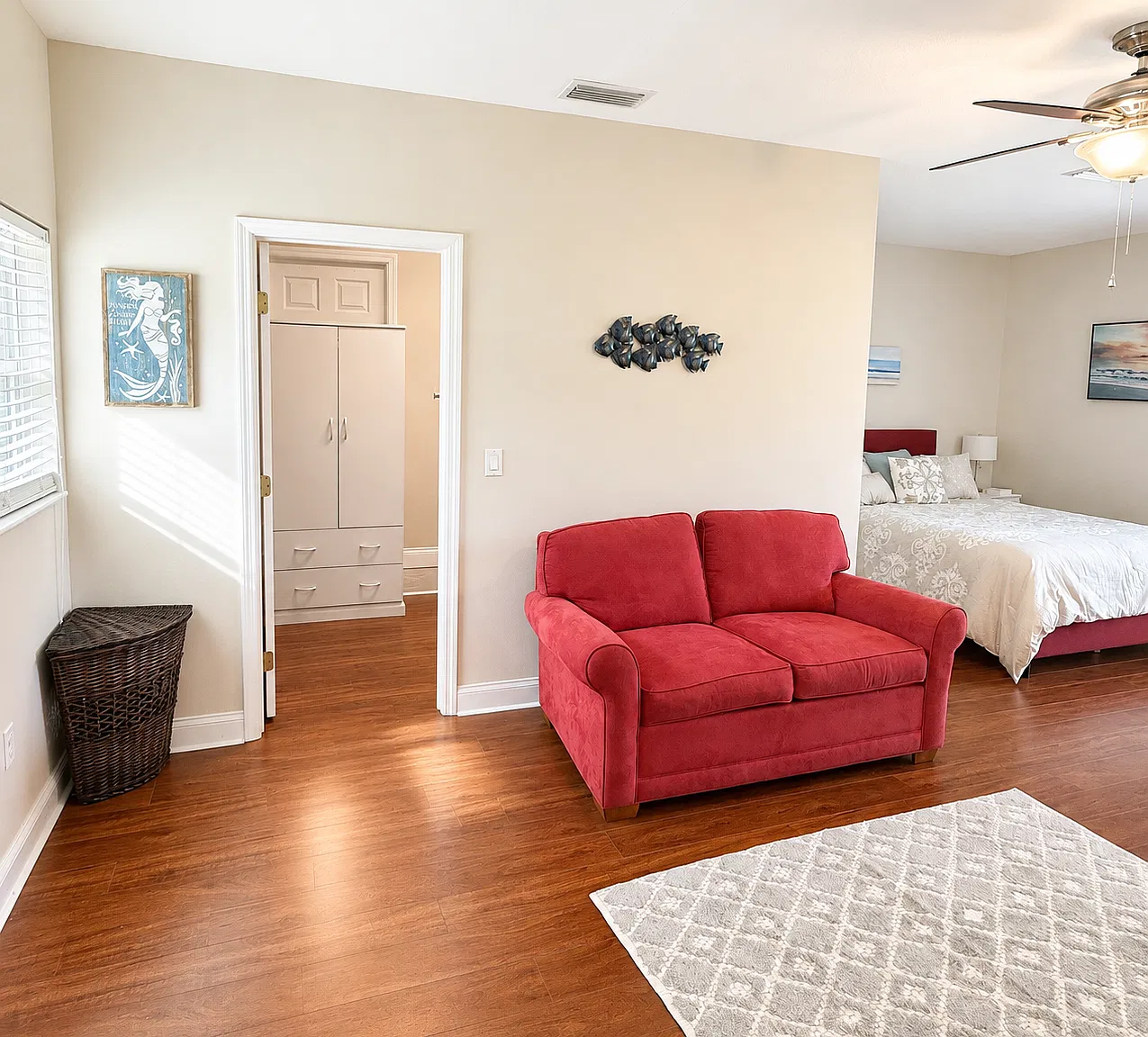 6535 Goldfinch St — Photo 4