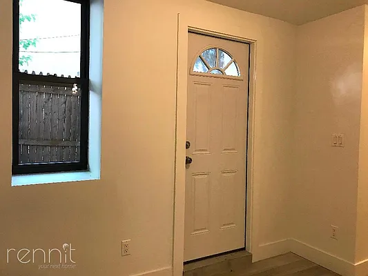 Rented by Rennit Inc. | media 15