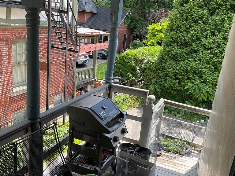 5808 Walnut St #2 — Photo 9