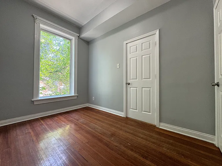 3327 W Beach Ave #2 — Photo 11