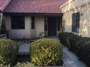 19162 Elm Dr, Apple Valley, CA 92308