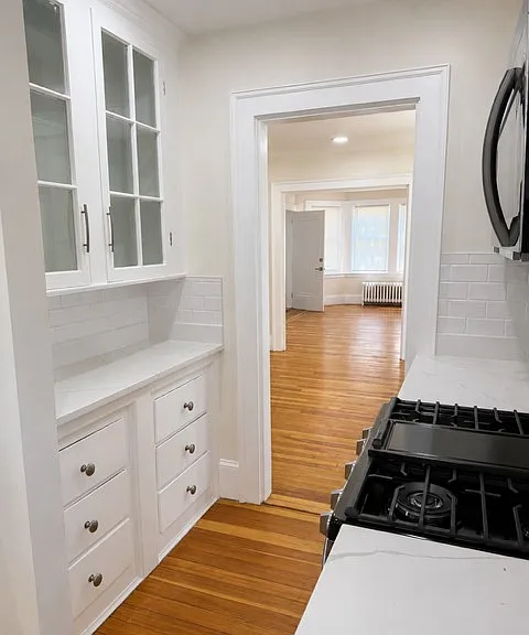 684 Hope St #1 — Photo 7