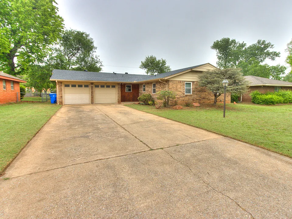 1639 Westbrooke Ter