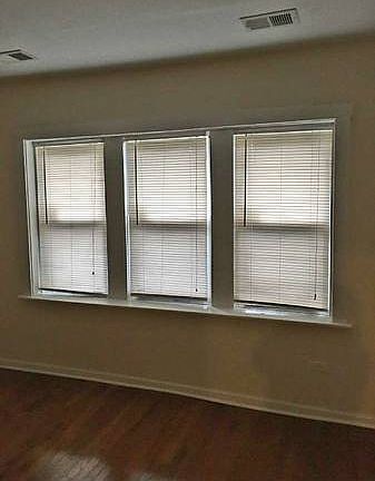 3rd image of 3755 W Sunnyside Ave APT 1