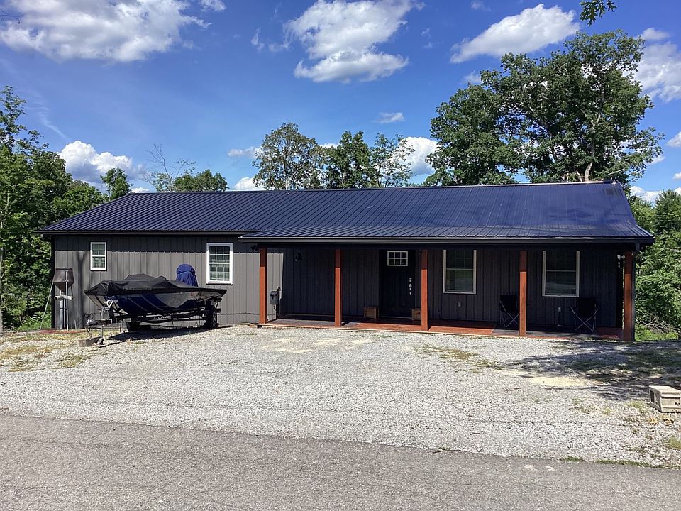 1st image of 132 Robinson Ln
