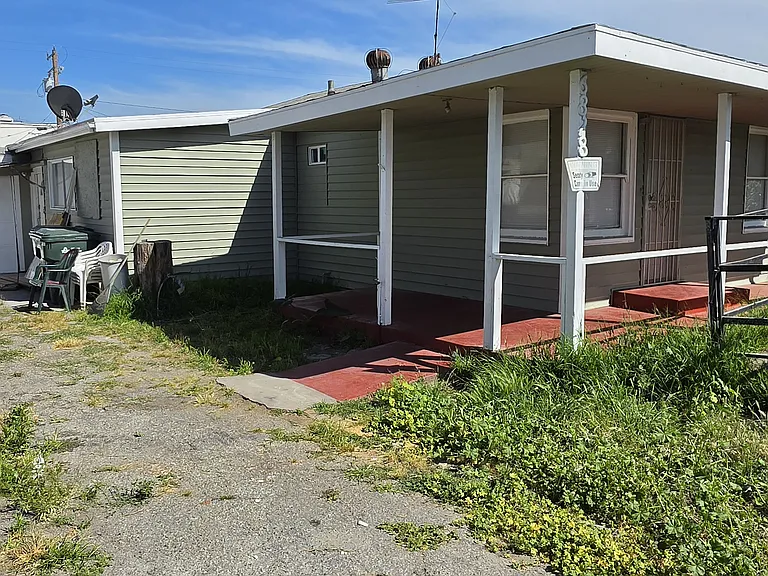 6828 Marlow Ave — Photo 1