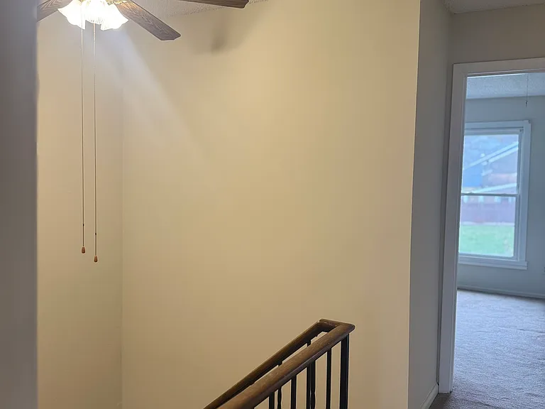92 Westchester Dr — Photo 14