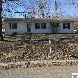40 Black Knight Ct, Calvert City, KY, 42029