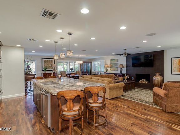 5th image of 8344 E Via De Encanto