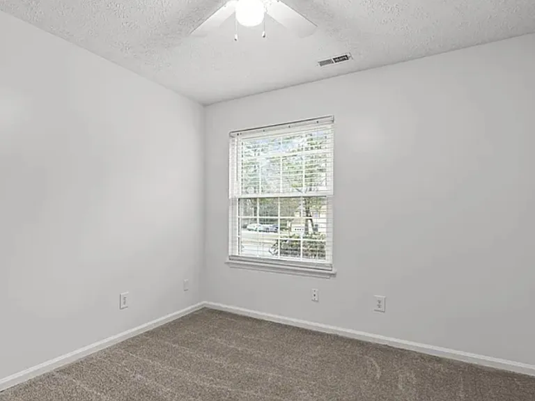 3333 Joanne Dr — Photo 11