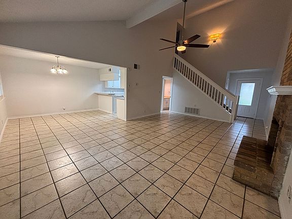 4th image of 12144 Vista Nogal St
