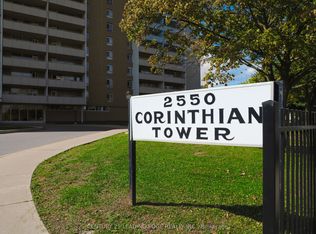 2550 Pharmacy Ave #1206, Toronto, ON M1W1H9