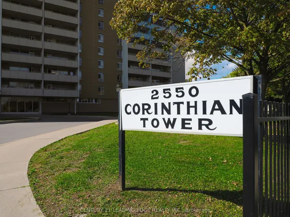 2550 Pharmacy Ave #1206, Toronto, ON M1W 1H9