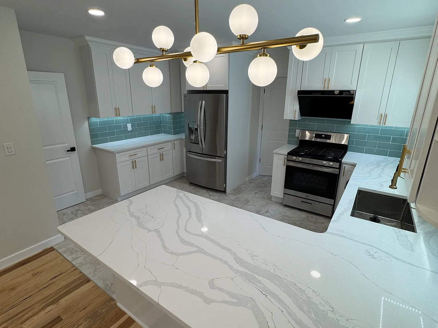 4 bed, 1600 sqft, $3,500 — Photo 3